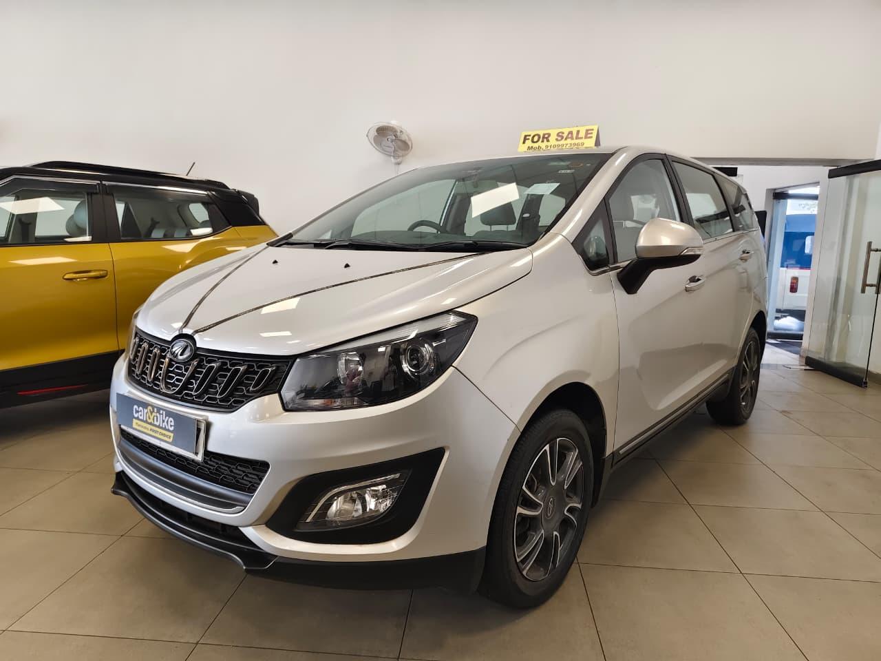 2020 महिंद्रा मराज़ो M6 Plus 7-Seater 2020 महिंद्रा मराज़ो M6 Plus 7-Seater
