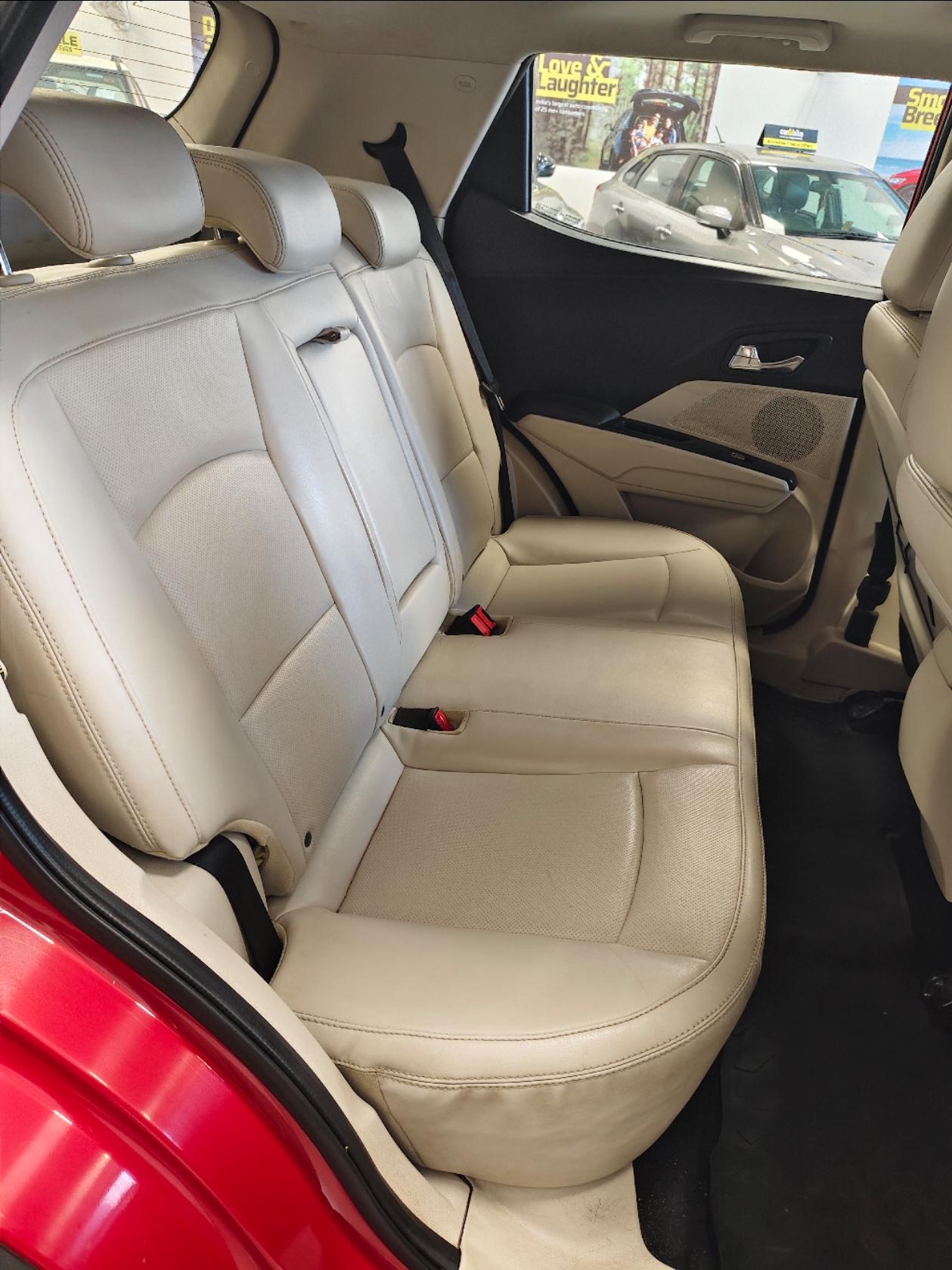 यूज़्ड 2021 महिंद्रा एक्सयूवी300, Korba Colliery, Korba 15 यूज़्ड 2021 महिंद्रा एक्सयूवी300, Korba Colliery, Korba 15