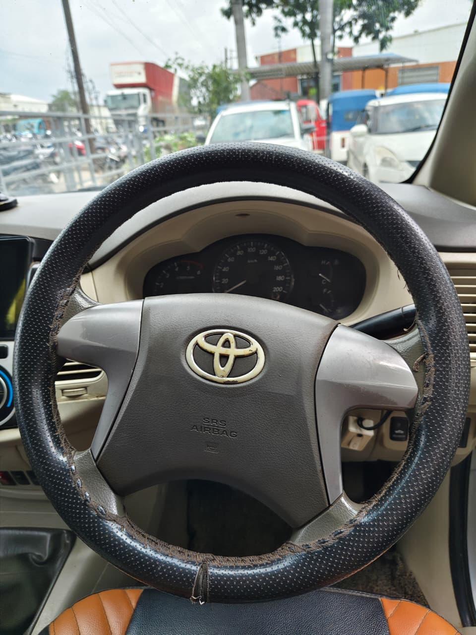 यूज़्ड 2013 टोयोटा इनोवा, High Court Bilaspur, Bilaspur(CGH) 12 यूज़्ड 2013 टोयोटा इनोवा, High Court Bilaspur, Bilaspur(CGH) 12