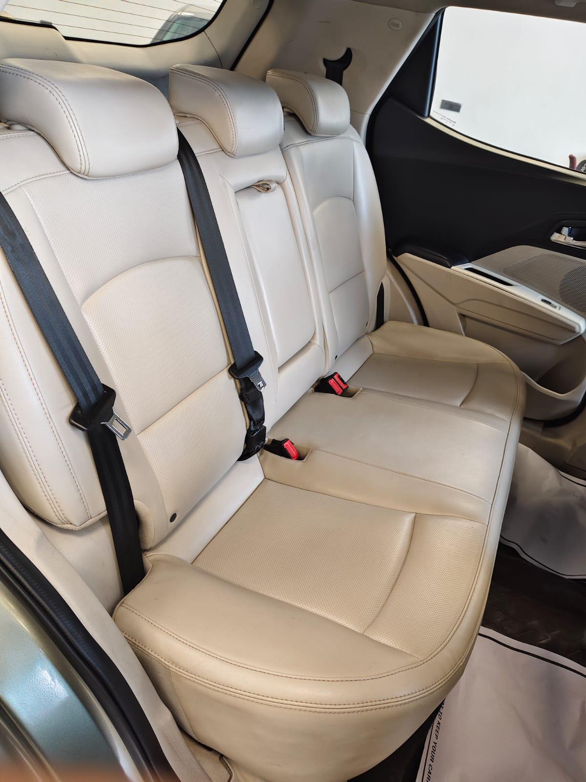 यूज़्ड 2019 महिंद्रा एक्सयूवी300, High Court Bilaspur, Bilaspur(CGH) 14 यूज़्ड 2019 महिंद्रा एक्सयूवी300, High Court Bilaspur, Bilaspur(CGH) 14