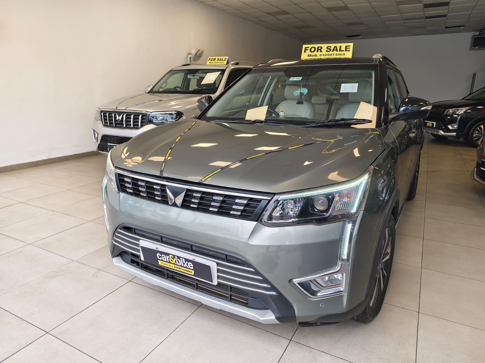 2019 महिंद्रा एक्सयूवी300 W8 (O) Petrol BS IV 2019 महिंद्रा एक्सयूवी300 W8 (O) Petrol BS IV