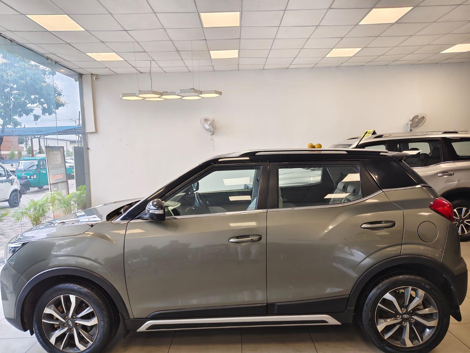 यूज़्ड 2019 महिंद्रा एक्सयूवी300, High Court Bilaspur, Bilaspur(CGH) 1 यूज़्ड 2019 महिंद्रा एक्सयूवी300, High Court Bilaspur, Bilaspur(CGH) 1