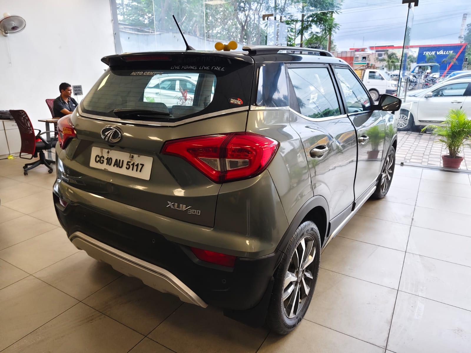 यूज़्ड 2019 महिंद्रा एक्सयूवी300, High Court Bilaspur, Bilaspur(CGH) 4 यूज़्ड 2019 महिंद्रा एक्सयूवी300, High Court Bilaspur, Bilaspur(CGH) 4