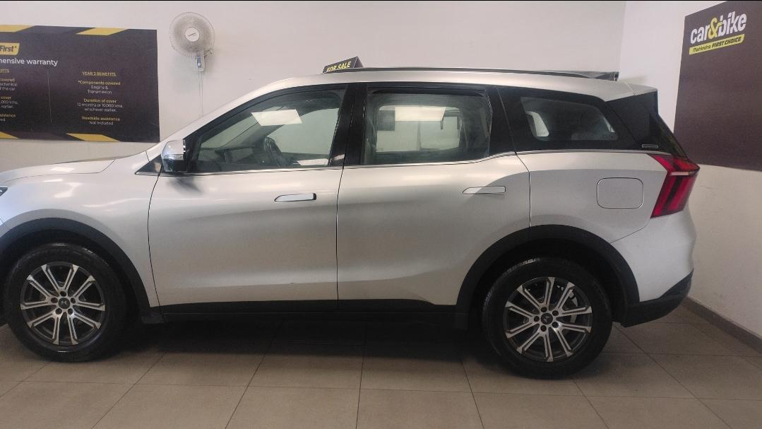 यूज़्ड 2022 महिंद्रा एक्सयूवी700, High Court Bilaspur, Bilaspur(CGH) 1 यूज़्ड 2022 महिंद्रा एक्सयूवी700, High Court Bilaspur, Bilaspur(CGH) 1