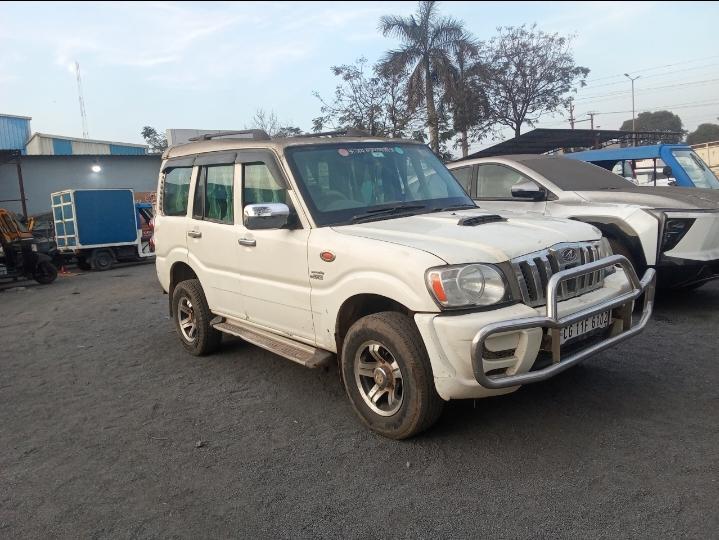 यूज़्ड 2013 महिंद्रा स्कॉर्पियो, Bilaspur(CGH) 6 यूज़्ड 2013 महिंद्रा स्कॉर्पियो, Bilaspur(CGH) 6