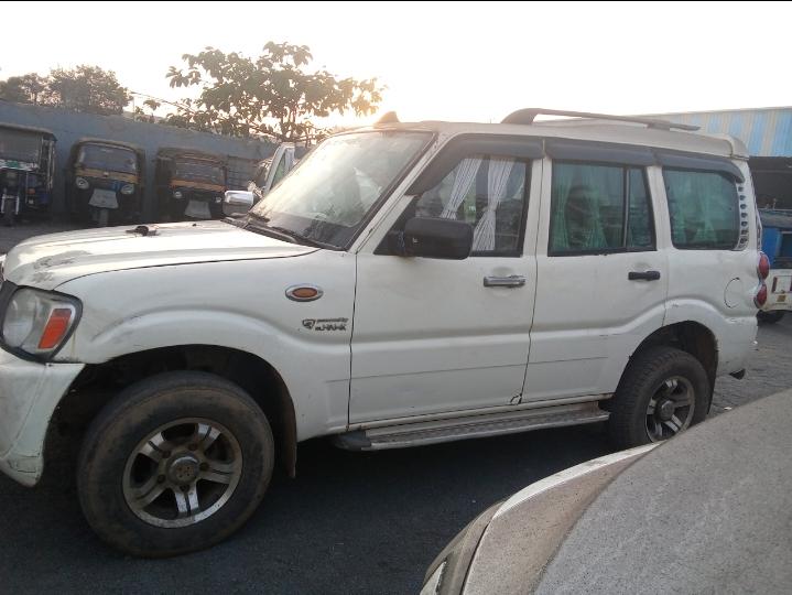 यूज़्ड 2013 महिंद्रा स्कॉर्पियो, Bilaspur(CGH) 1 यूज़्ड 2013 महिंद्रा स्कॉर्पियो, Bilaspur(CGH) 1