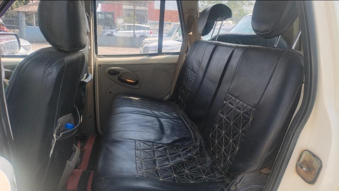 यूज़्ड 2014 महिंद्रा स्कॉर्पियो, Bilaspur(CGH) 14 यूज़्ड 2014 महिंद्रा स्कॉर्पियो, Bilaspur(CGH) 14