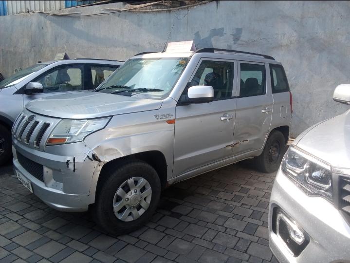 2018 महिंद्रा टीयूवी300 T6 Plus 2018 महिंद्रा टीयूवी300 T6 Plus