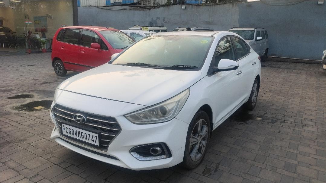 2018 ह्युंडई वरना 1.6 VTVT SX (O) 2018 ह्युंडई वरना 1.6 VTVT SX (O)