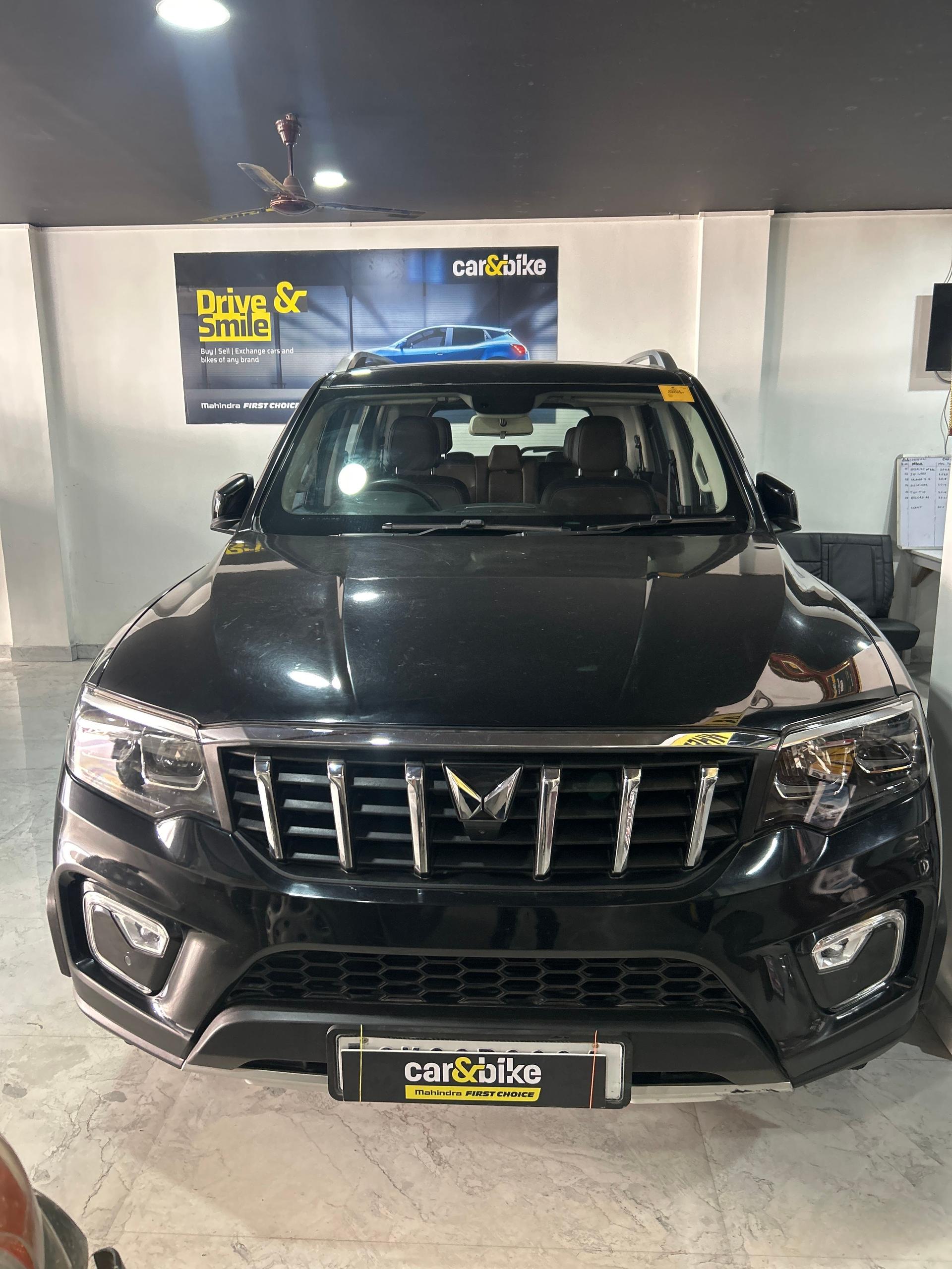 2023 महिंद्रा स्कॉर्पियो-N Z8 L 4WD 7 STR MT Diesel 2023 महिंद्रा स्कॉर्पियो-N Z8 L 4WD 7 STR MT Diesel