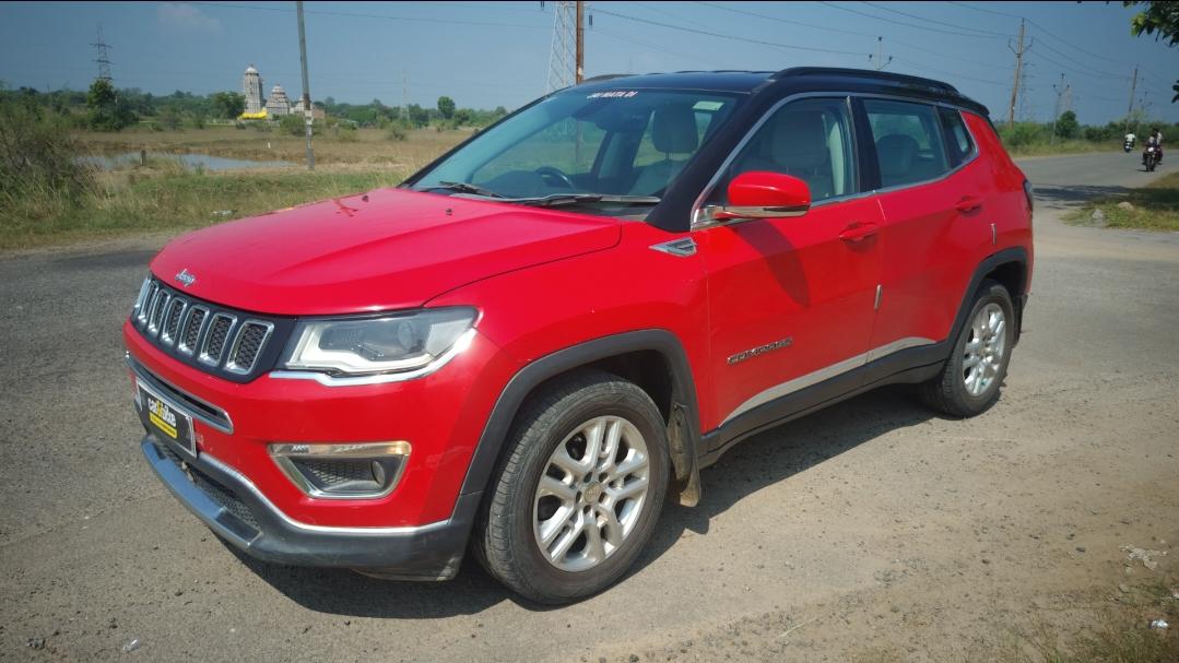 2018 जीप कम्पास Limited 4X4 2.0 Diesel BS IV 2018 जीप कम्पास Limited 4X4 2.0 Diesel BS IV
