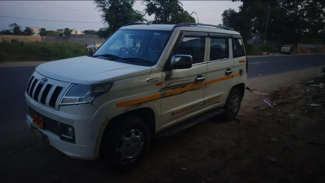 यूज़्ड 2017 महिंद्रा टीयूवी300, Balangir 1 यूज़्ड 2017 महिंद्रा टीयूवी300, Balangir 1