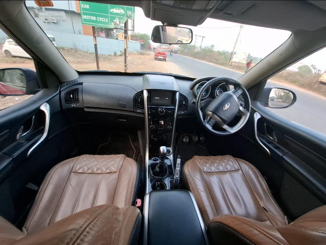 यूज़्ड 2018 महिंद्रा एक्सयूवी500, Balangir 11 यूज़्ड 2018 महिंद्रा एक्सयूवी500, Balangir 11