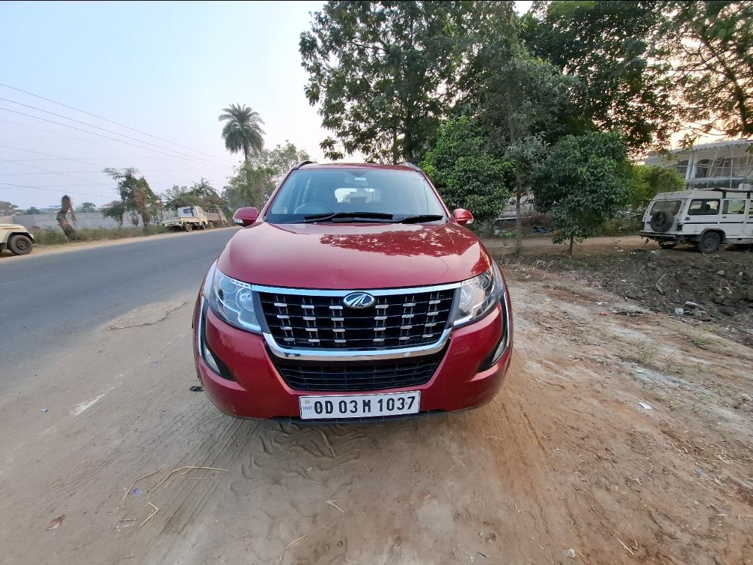 यूज़्ड 2018 महिंद्रा एक्सयूवी500, Balangir 7 यूज़्ड 2018 महिंद्रा एक्सयूवी500, Balangir 7