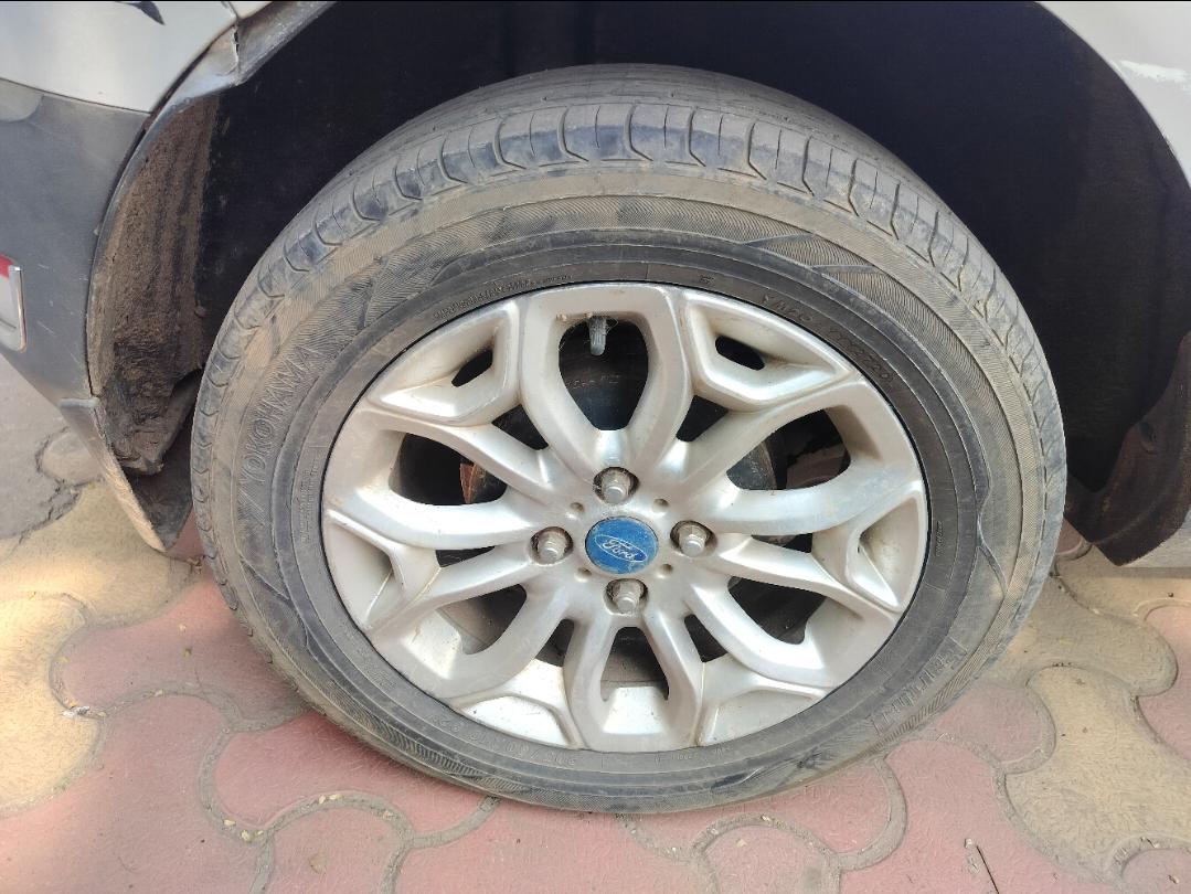 यूज़्ड 2015 फोर्ड इकोस्पोर्ट, Balangir Court, Balangir 8 यूज़्ड 2015 फोर्ड इकोस्पोर्ट, Balangir Court, Balangir 8