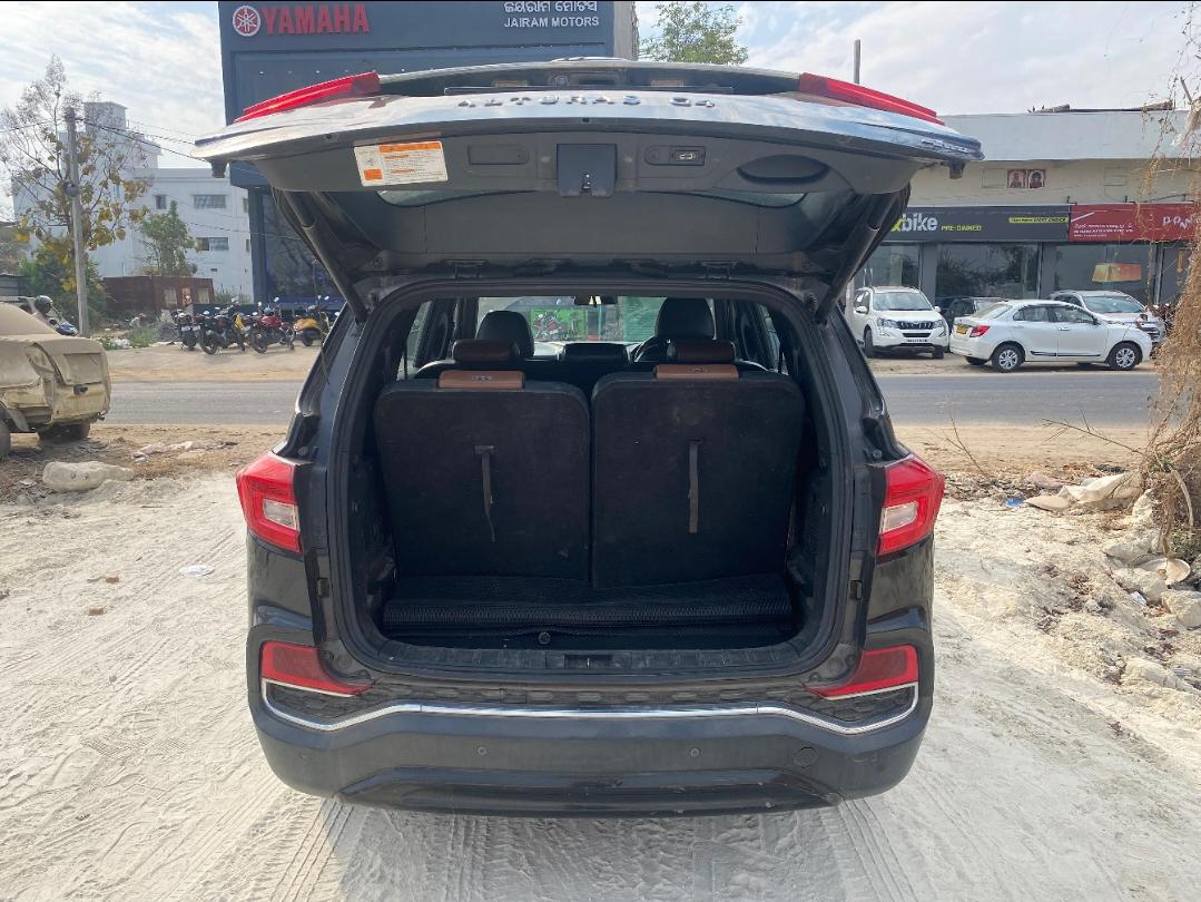 यूज़्ड 2019 महिंद्रा अल्टुरस जी4, Balangir Court, Balangir 9 यूज़्ड 2019 महिंद्रा अल्टुरस जी4, Balangir Court, Balangir 9