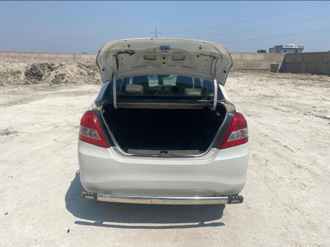 यूज़्ड 2015 मारुति सुजुकी स्विफ्ट डिज़ायर, Balangir Court, Balangir 9 यूज़्ड 2015 मारुति सुजुकी स्विफ्ट डिज़ायर, Balangir Court, Balangir 9