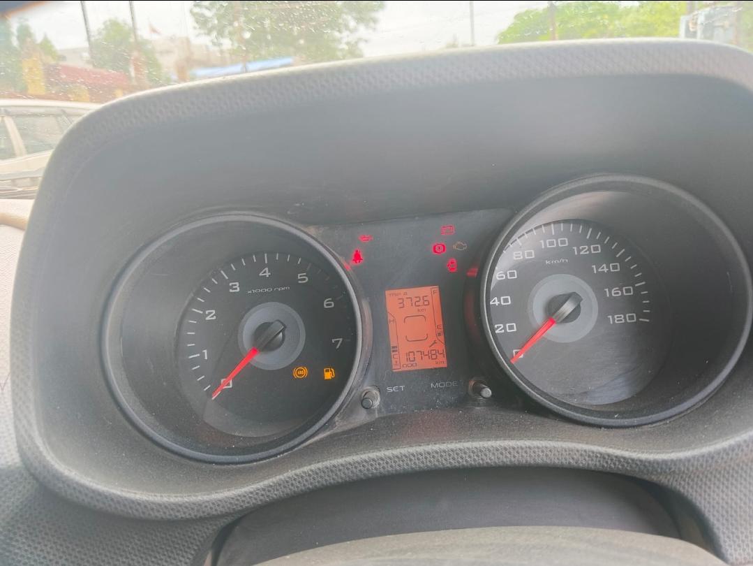 यूज़्ड 2019 महिंद्रा टीयूवी300, Korba Colliery, Korba 9 यूज़्ड 2019 महिंद्रा टीयूवी300, Korba Colliery, Korba 9