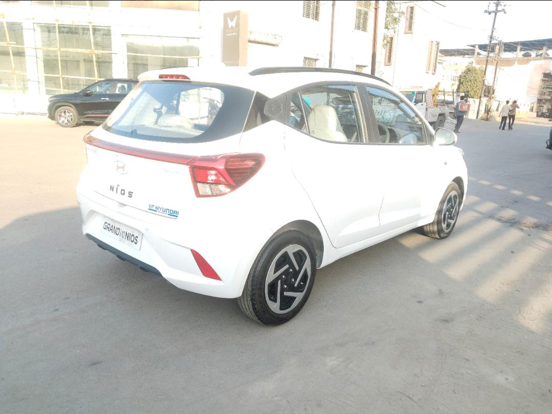 यूज़्ड 2024 ह्युंडई ग्रैंड आई10 निओस, Korba Colliery, Korba 4 यूज़्ड 2024 ह्युंडई ग्रैंड आई10 निओस, Korba Colliery, Korba 4