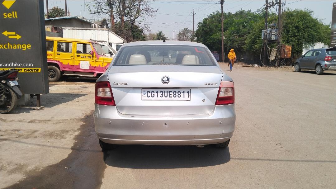 यूज़्ड 2014 स्कोडा रैपिड, Korba Colliery, Korba 3 यूज़्ड 2014 स्कोडा रैपिड, Korba Colliery, Korba 3