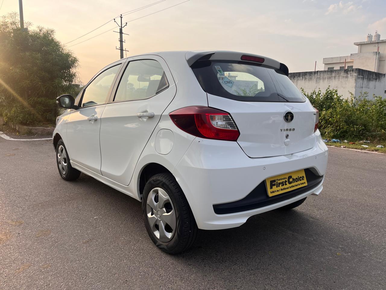 यूज़्ड 2024 टाटा टियागो, Mahuakhurd, Alwar 2 यूज़्ड 2024 टाटा टियागो, Mahuakhurd, Alwar 2