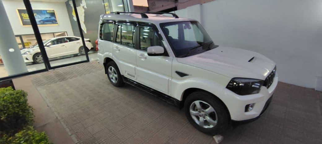 यूज़्ड 2021 महिंद्रा स्कॉर्पियो, Mahuakhurd, Alwar 4 यूज़्ड 2021 महिंद्रा स्कॉर्पियो, Mahuakhurd, Alwar 4