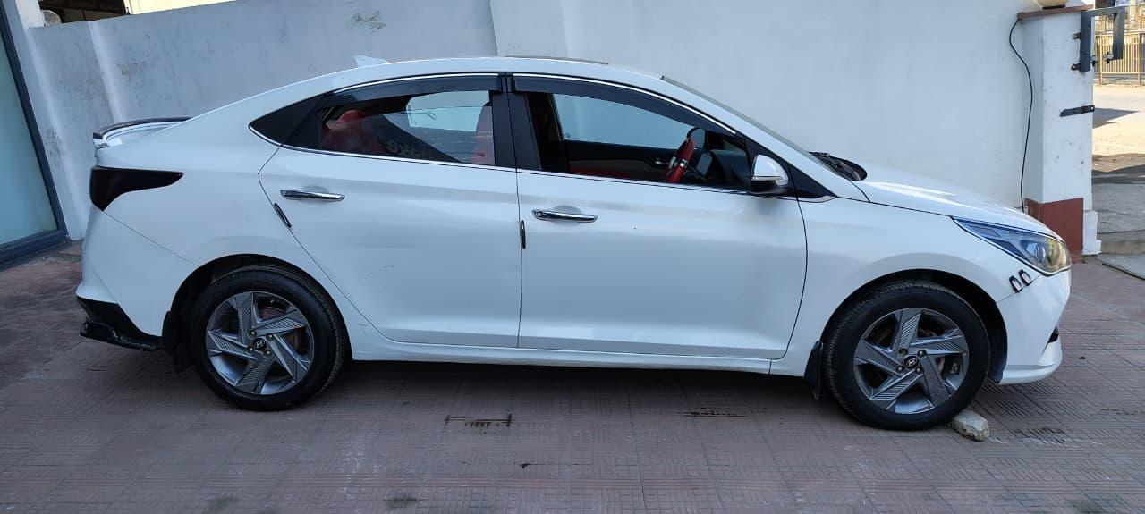 यूज़्ड 2023 ह्युंडई वरना, Mahuakhurd, Alwar 3 यूज़्ड 2023 ह्युंडई वरना, Mahuakhurd, Alwar 3