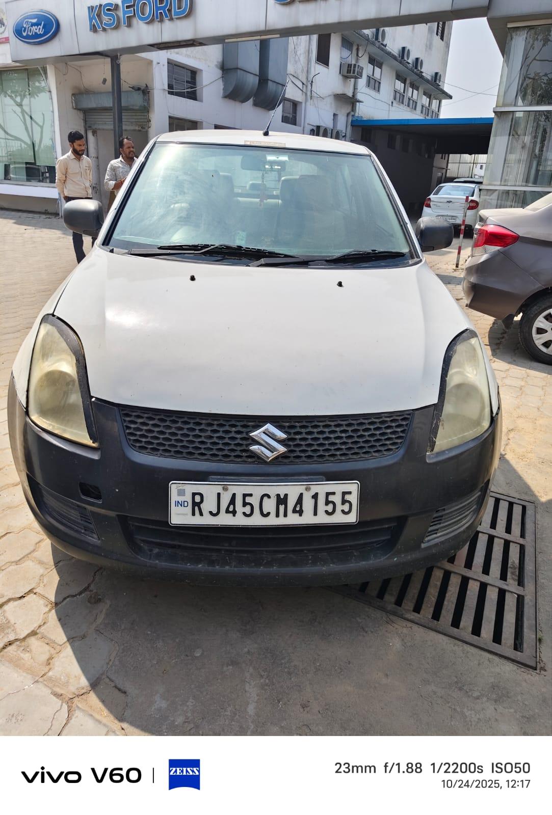 यूज़्ड 2013 मारुति सुजुकी स्विफ्ट डिज़ायर, Indra Bazar, Jaipur 4 यूज़्ड 2013 मारुति सुजुकी स्विफ्ट डिज़ायर, Indra Bazar, Jaipur 4