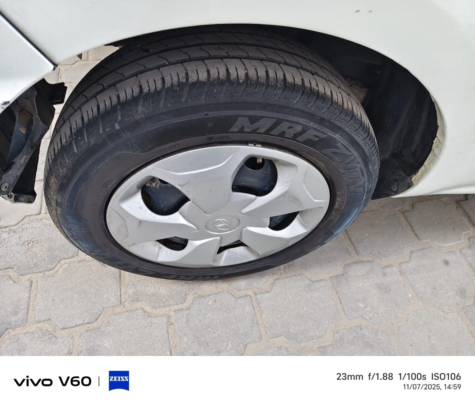 यूज़्ड 2023 टाटा टियागो ईवी, Indra Bazar, Jaipur 5 यूज़्ड 2023 टाटा टियागो ईवी, Indra Bazar, Jaipur 5