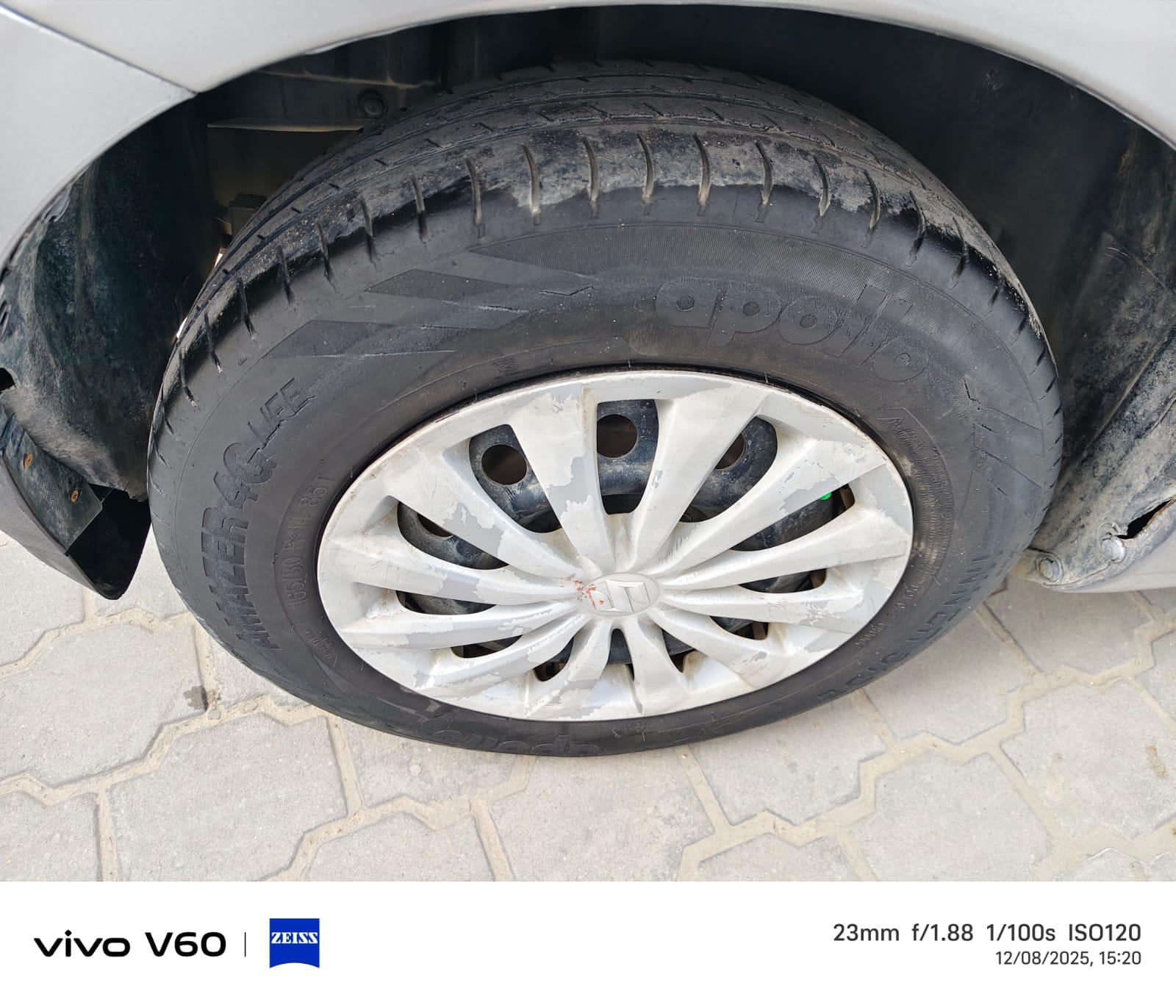 यूज़्ड 2015 मारुति सुजुकी स्विफ्ट, Indra Bazar, Jaipur 5 यूज़्ड 2015 मारुति सुजुकी स्विफ्ट, Indra Bazar, Jaipur 5