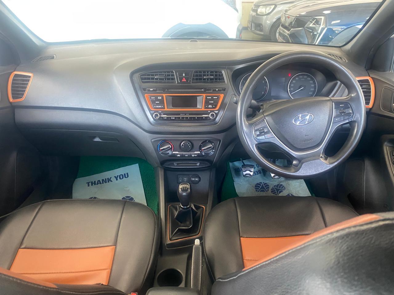 यूज़्ड 2015 ह्युंडई आई20 एक्टिव, Indra Bazar, Jaipur 6 यूज़्ड 2015 ह्युंडई आई20 एक्टिव, Indra Bazar, Jaipur 6