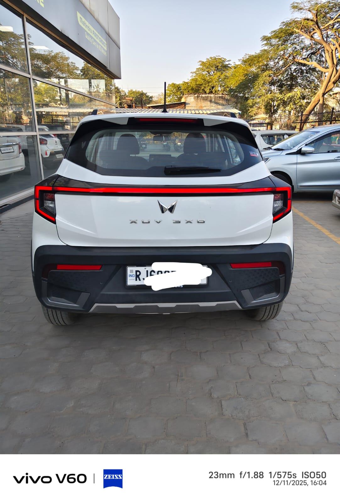 यूज़्ड 2024 महिंद्रा एक्सयूवी 3XO, Indra Bazar, Jaipur 2 यूज़्ड 2024 महिंद्रा एक्सयूवी 3XO, Indra Bazar, Jaipur 2