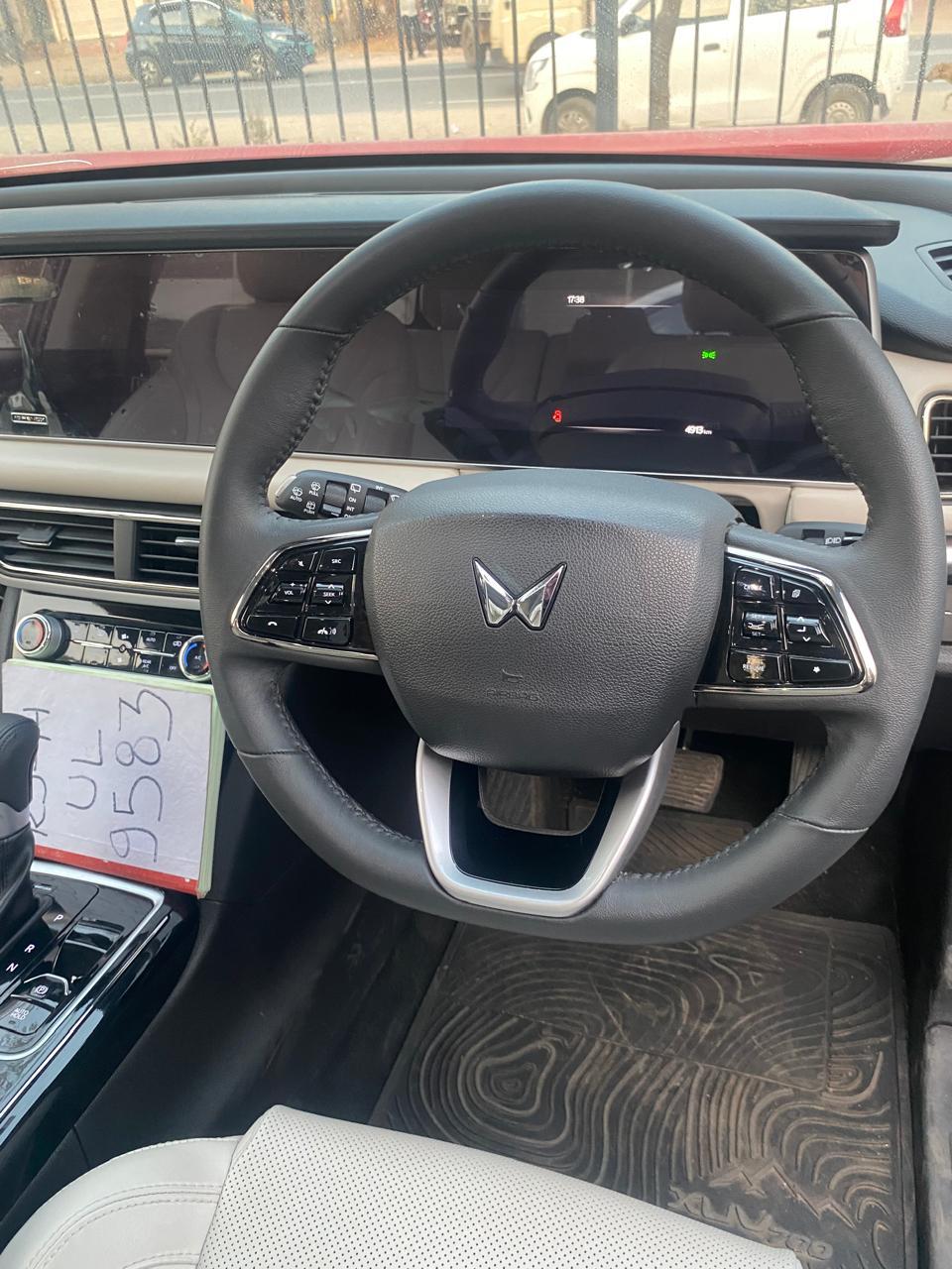 यूज़्ड 2025 महिंद्रा एक्सयूवी700, Indra Bazar, Jaipur 5 यूज़्ड 2025 महिंद्रा एक्सयूवी700, Indra Bazar, Jaipur 5