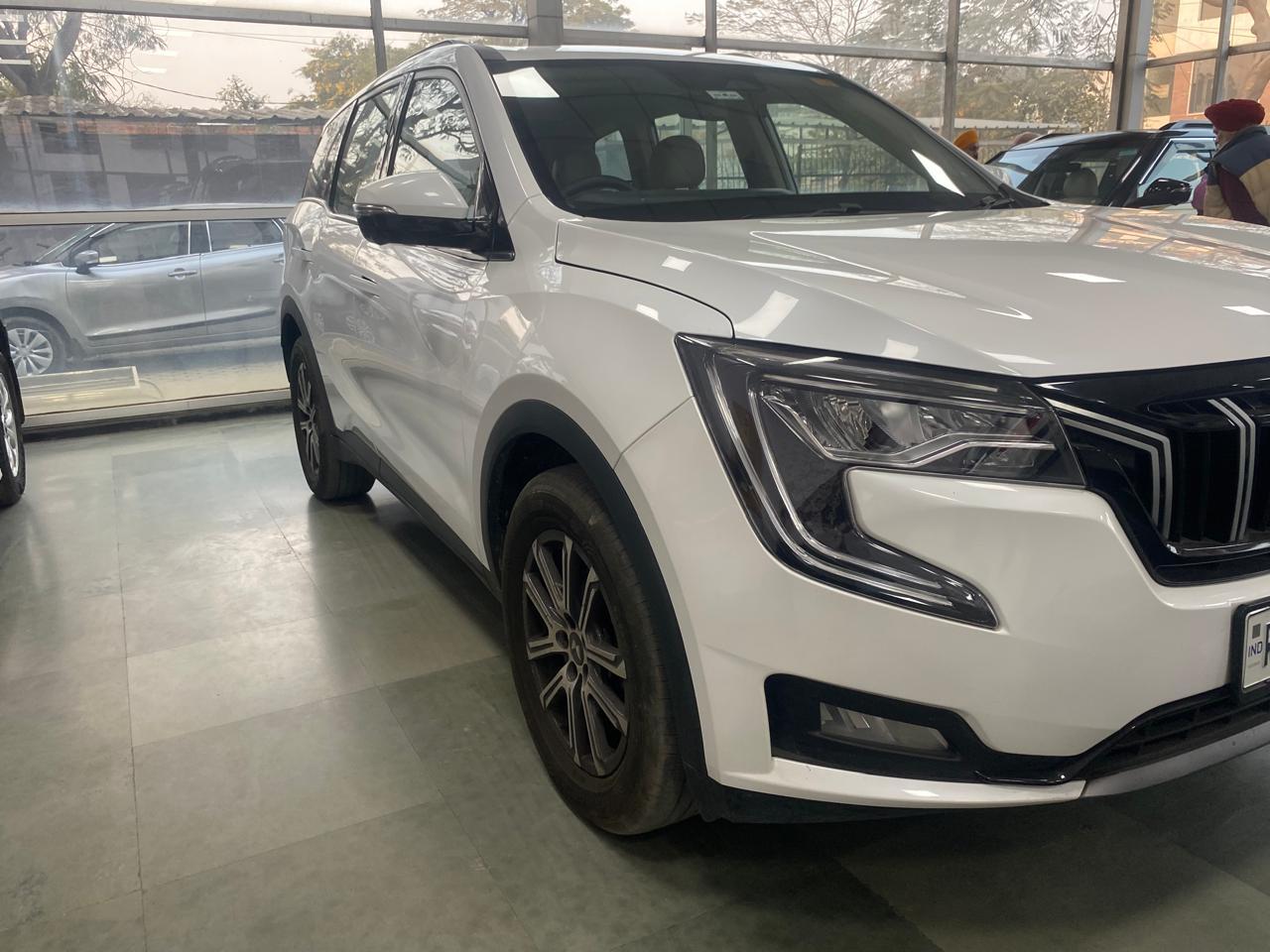 यूज़्ड 2025 महिंद्रा एक्सयूवी700, Indra Bazar, Jaipur 3 यूज़्ड 2025 महिंद्रा एक्सयूवी700, Indra Bazar, Jaipur 3