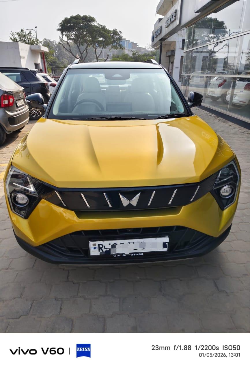 2024 महिंद्रा एक्सयूवी 3XO AX7 1.2 TGDi AT 2024 महिंद्रा एक्सयूवी 3XO AX7 1.2 TGDi AT