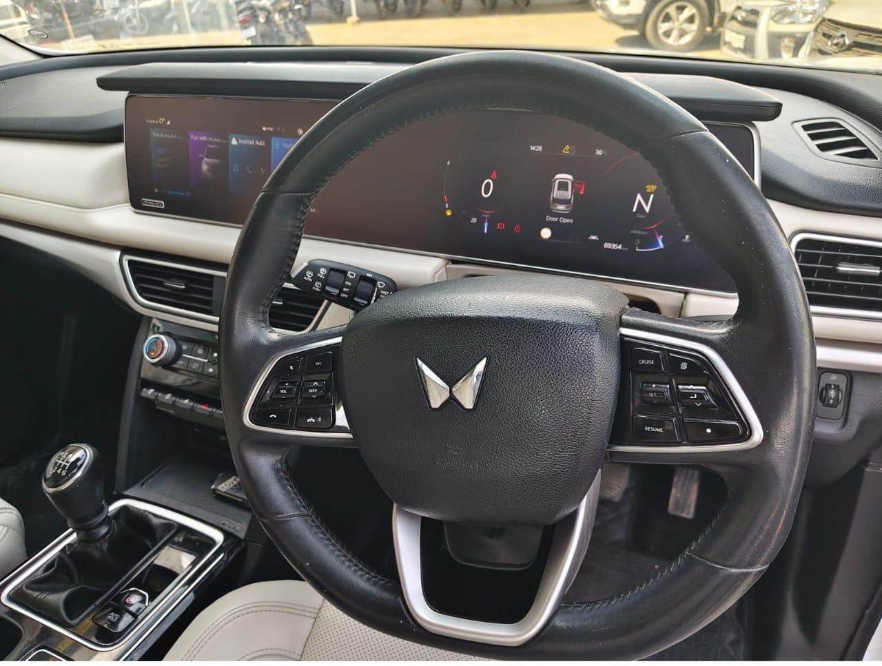 यूज़्ड 2023 महिंद्रा एक्सयूवी700, Indra Bazar, Jaipur 6 यूज़्ड 2023 महिंद्रा एक्सयूवी700, Indra Bazar, Jaipur 6