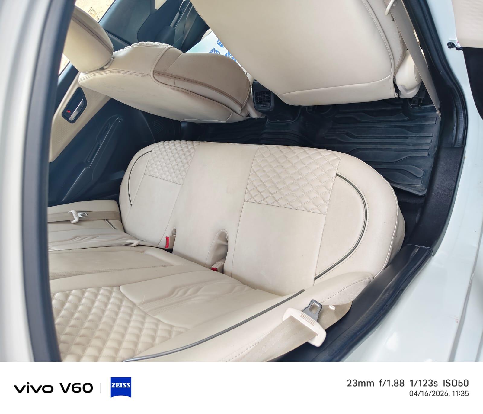 यूज़्ड 2025 मारुति सुजुकी डिजायर, Indra Bazar, Jaipur 8 यूज़्ड 2025 मारुति सुजुकी डिजायर, Indra Bazar, Jaipur 8