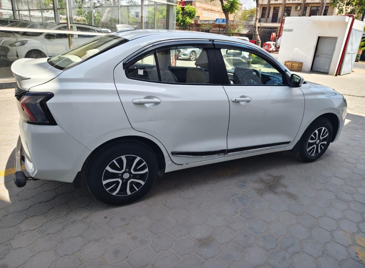 यूज़्ड 2025 मारुति सुजुकी डिजायर, Indra Bazar, Jaipur 3 यूज़्ड 2025 मारुति सुजुकी डिजायर, Indra Bazar, Jaipur 3