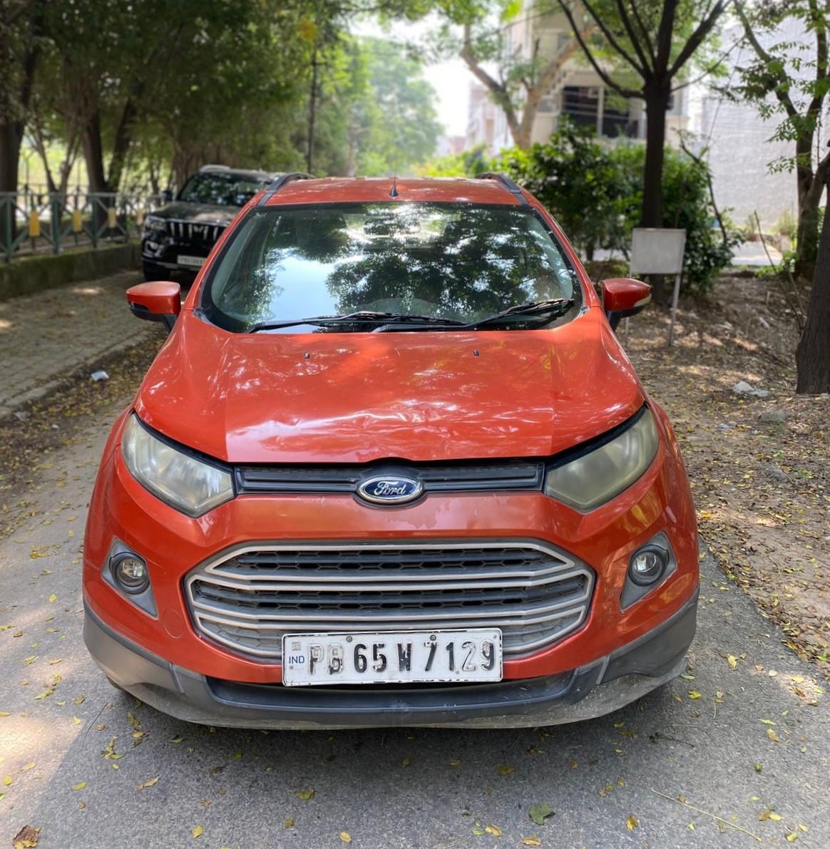 2013 फोर्ड इकोस्पोर्ट 1.5 TDCi Diesel Trend BS IV 2013 फोर्ड इकोस्पोर्ट 1.5 TDCi Diesel Trend BS IV