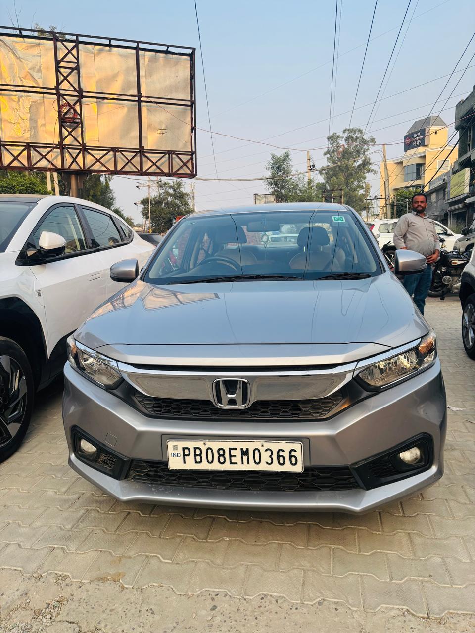 2019 होंडा अमेज़ S MT Petrol BS IV 2019 होंडा अमेज़ S MT Petrol BS IV