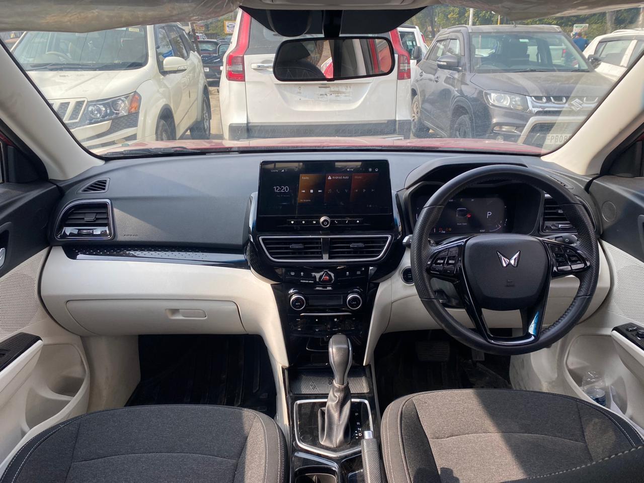 यूज़्ड 2024 महिंद्रा एक्सयूवी 3XO, Fentonganj, Jalandhar 11 यूज़्ड 2024 महिंद्रा एक्सयूवी 3XO, Fentonganj, Jalandhar 11