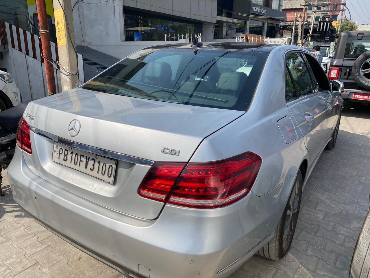 यूज़्ड 2015 मर्सिडीज़-बेंज़ ई-क्लास, Fentonganj, Jalandhar 4 यूज़्ड 2015 मर्सिडीज़-बेंज़ ई-क्लास, Fentonganj, Jalandhar 4