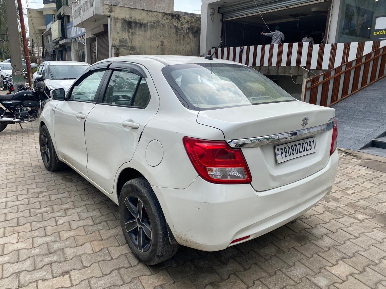 यूज़्ड 2018 मारुति सुजुकी डिजायर, Fentonganj, Jalandhar 2 यूज़्ड 2018 मारुति सुजुकी डिजायर, Fentonganj, Jalandhar 2