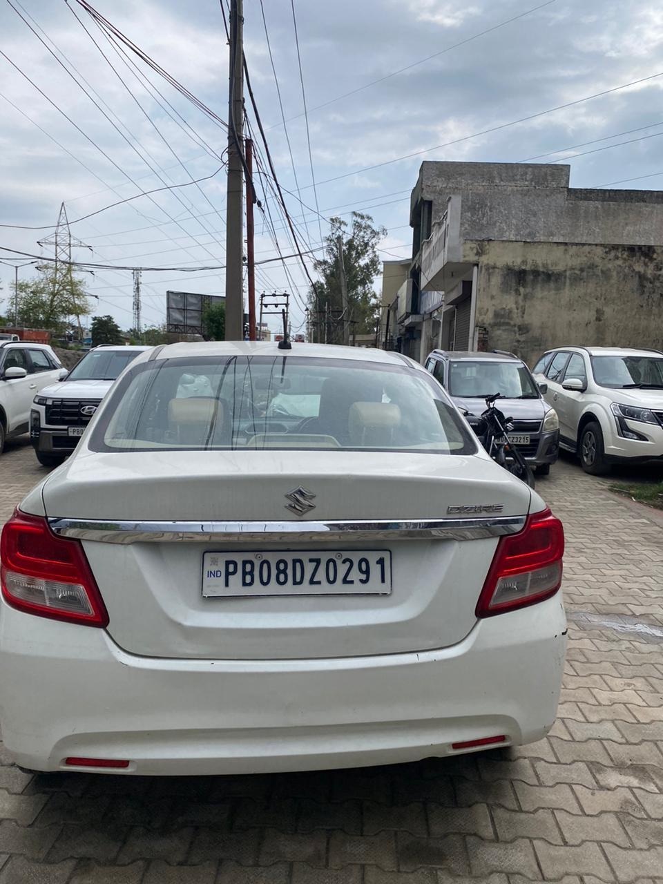 यूज़्ड 2018 मारुति सुजुकी डिजायर, Fentonganj, Jalandhar 3 यूज़्ड 2018 मारुति सुजुकी डिजायर, Fentonganj, Jalandhar 3