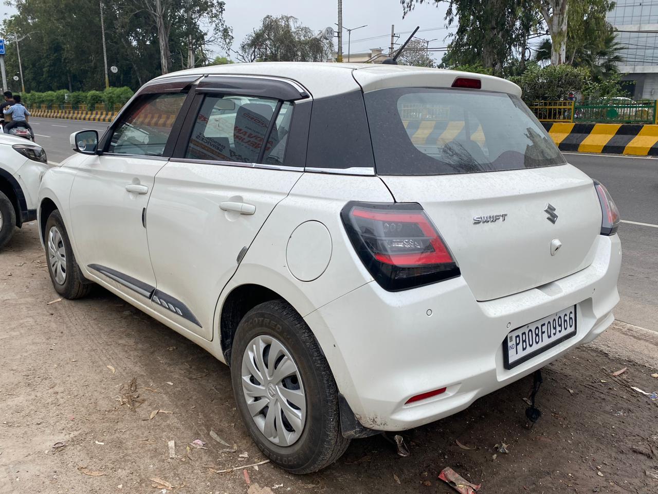 यूज़्ड 2025 मारुति सुजुकी स्विफ्ट, Fentonganj, Jalandhar 2 यूज़्ड 2025 मारुति सुजुकी स्विफ्ट, Fentonganj, Jalandhar 2