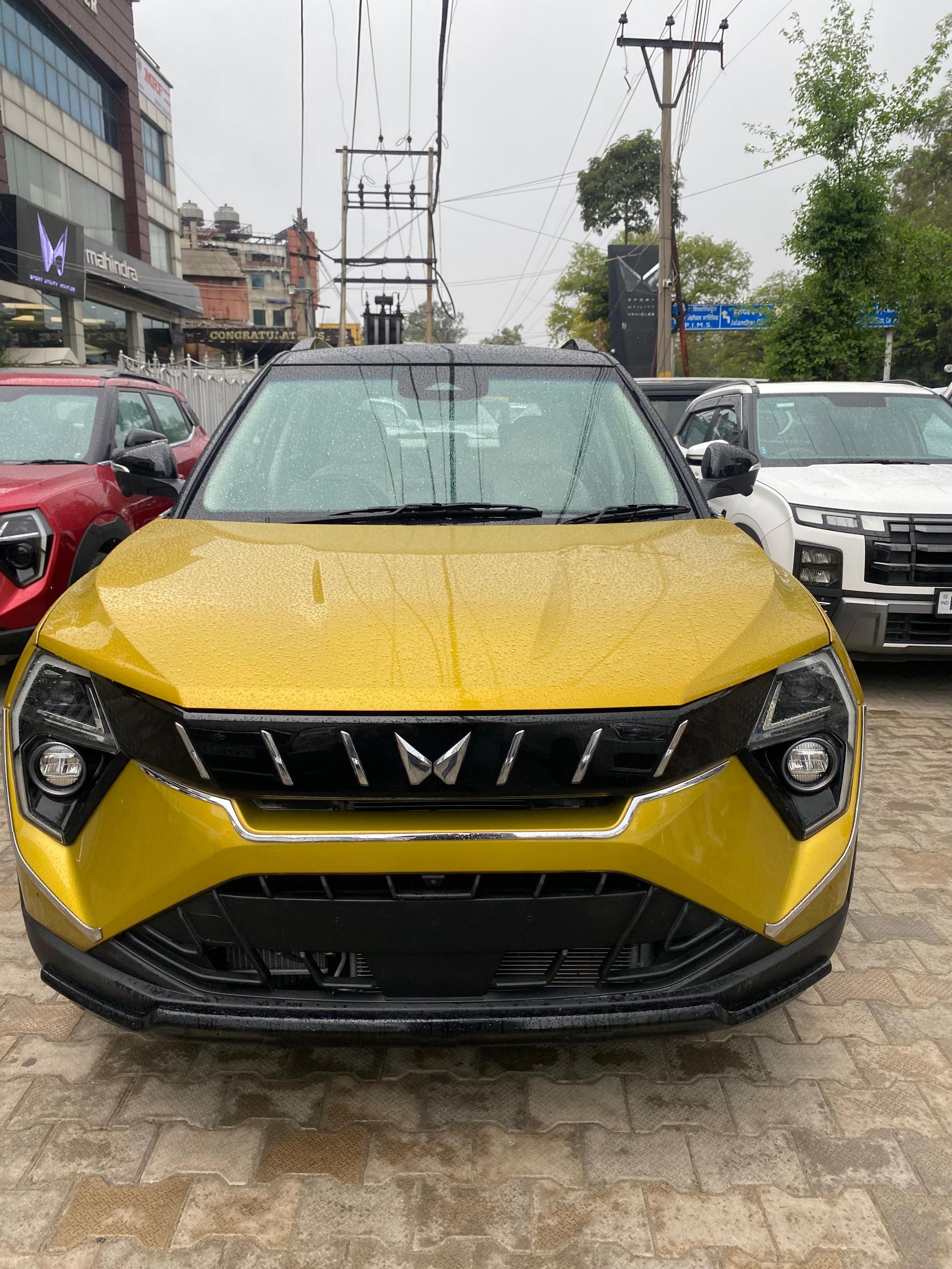 2024 महिंद्रा एक्सयूवी 3XO AX7 1.2 TGDi AT 2024 महिंद्रा एक्सयूवी 3XO AX7 1.2 TGDi AT