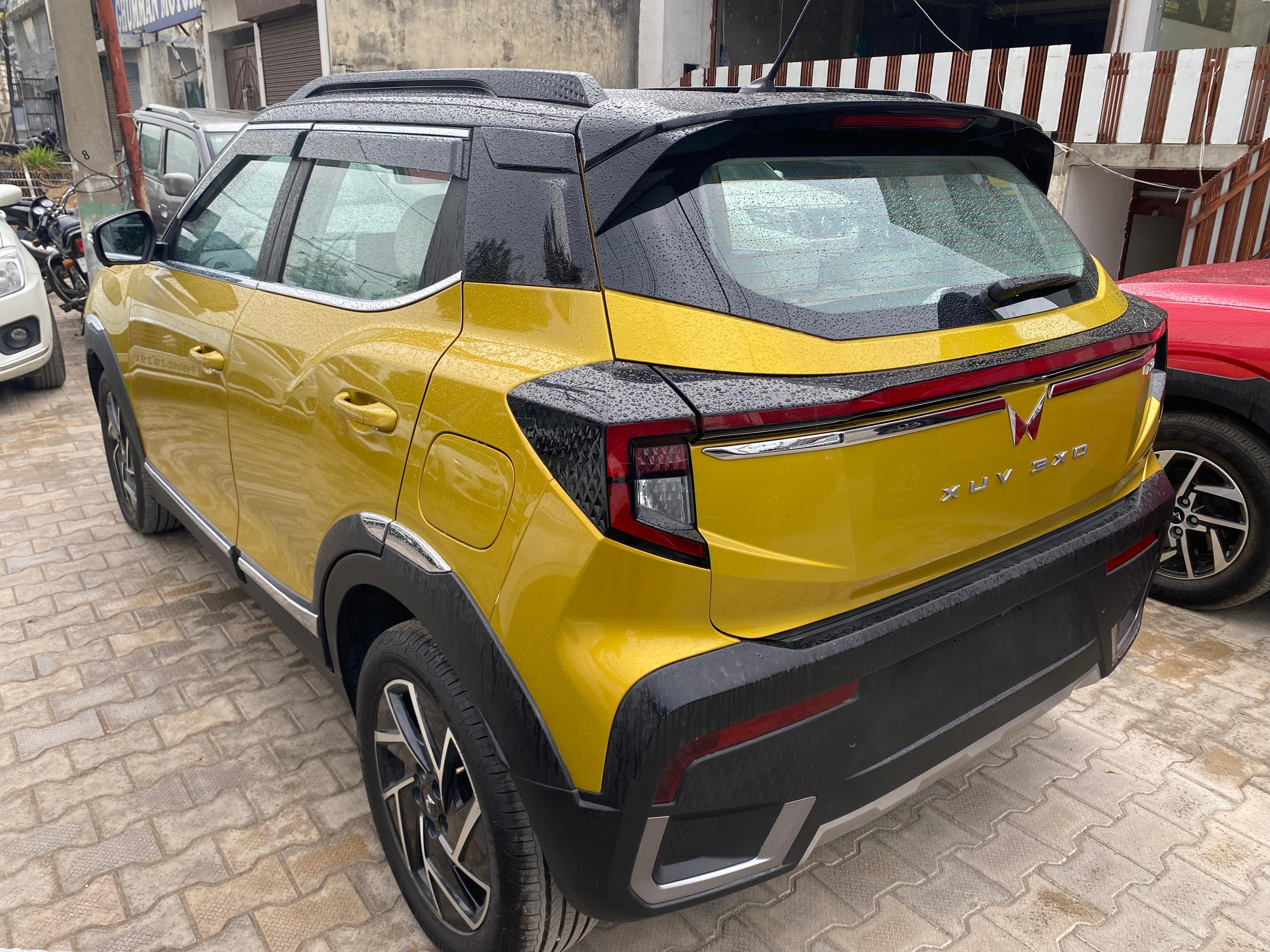 यूज़्ड 2024 महिंद्रा एक्सयूवी 3XO, Fentonganj, Jalandhar 2 यूज़्ड 2024 महिंद्रा एक्सयूवी 3XO, Fentonganj, Jalandhar 2