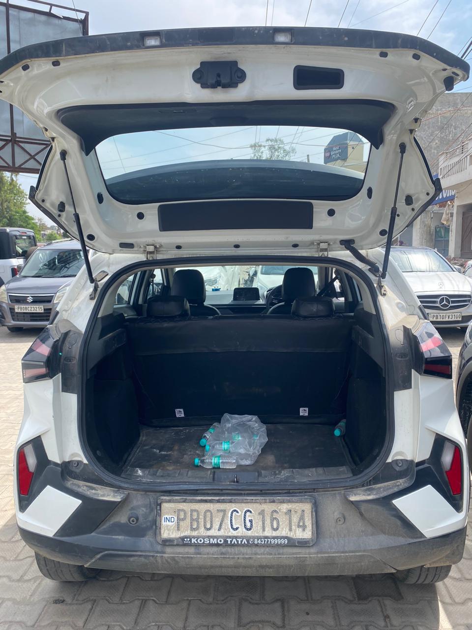 यूज़्ड 2024 टाटा नेक्सन, Fentonganj, Jalandhar 8 यूज़्ड 2024 टाटा नेक्सन, Fentonganj, Jalandhar 8