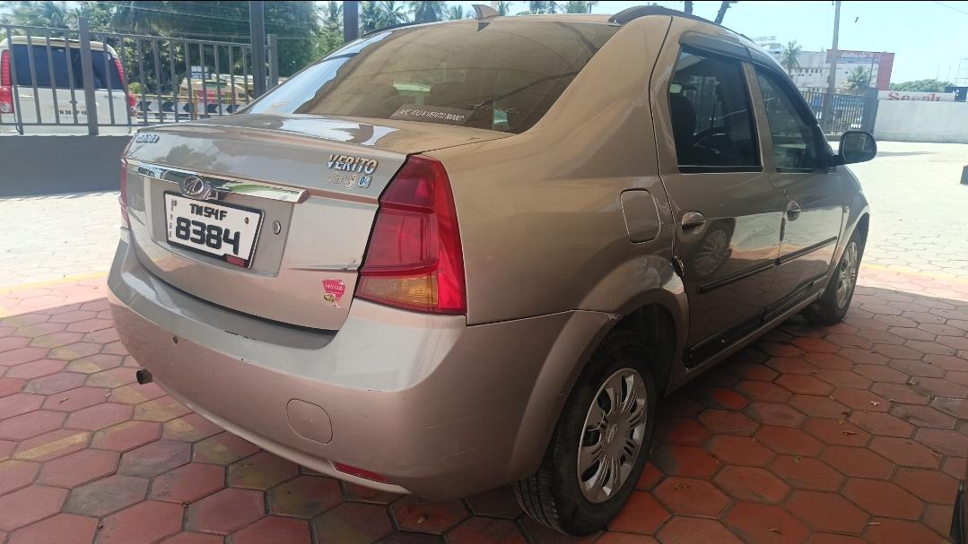 यूज़्ड 2013 महिंद्रा वेरिटो, Alagapuram, Salem 3 यूज़्ड 2013 महिंद्रा वेरिटो, Alagapuram, Salem 3