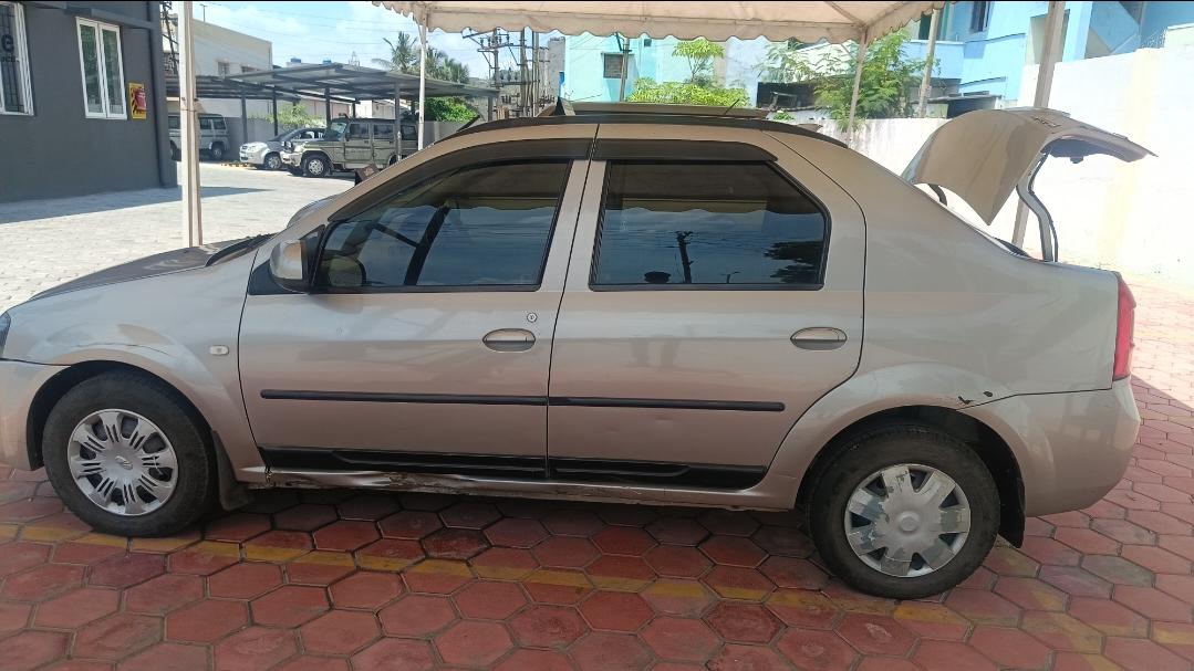 यूज़्ड 2013 महिंद्रा वेरिटो, Alagapuram, Salem 8 यूज़्ड 2013 महिंद्रा वेरिटो, Alagapuram, Salem 8